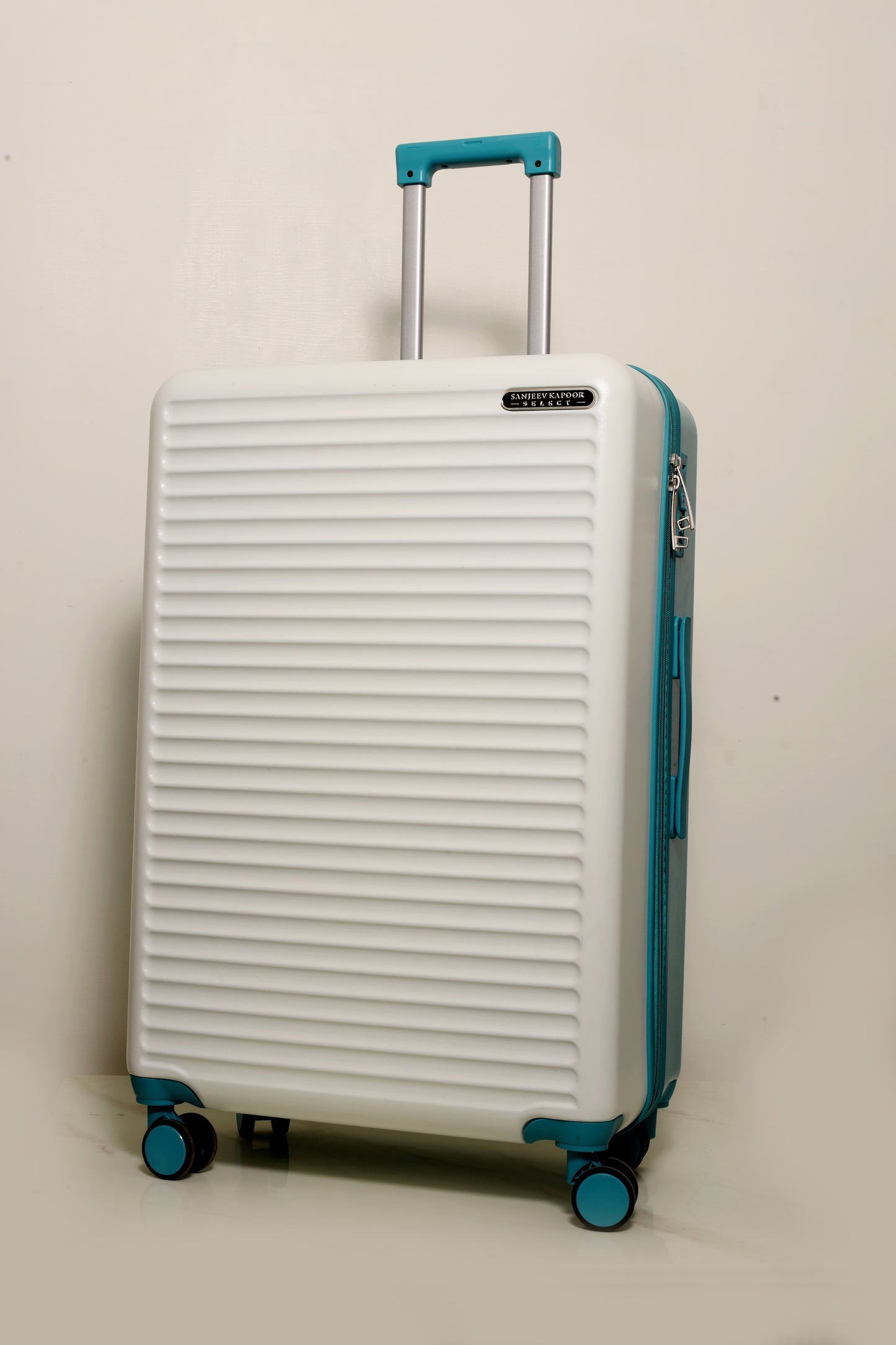 BAGNAVIA - WHITE & TEAL